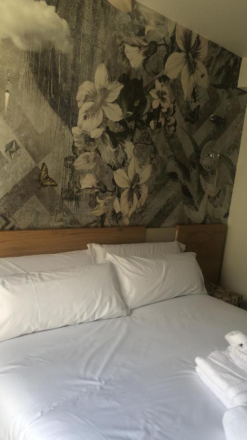 Lo Hotel Del Poblet เอลโปเบลโนว เดล เดลตา ภายนอก รูปภาพ