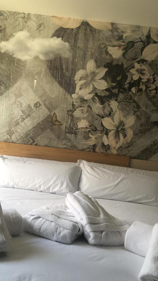 Lo Hotel Del Poblet เอลโปเบลโนว เดล เดลตา ภายนอก รูปภาพ